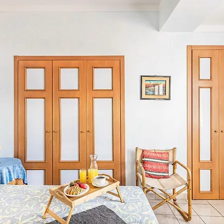 Gaudio Apartment *